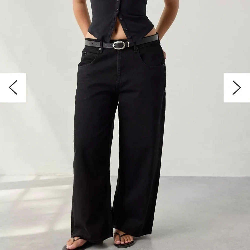 BDG Black Denim JAVA BAGGY LOW RISE JEANS SIZE 34W nwt